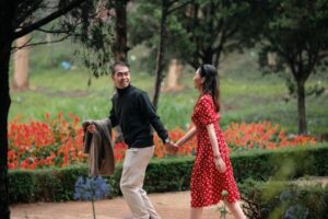 Beyond “Netflix and Chill”: Mastering the Art of Relationship Flourishing